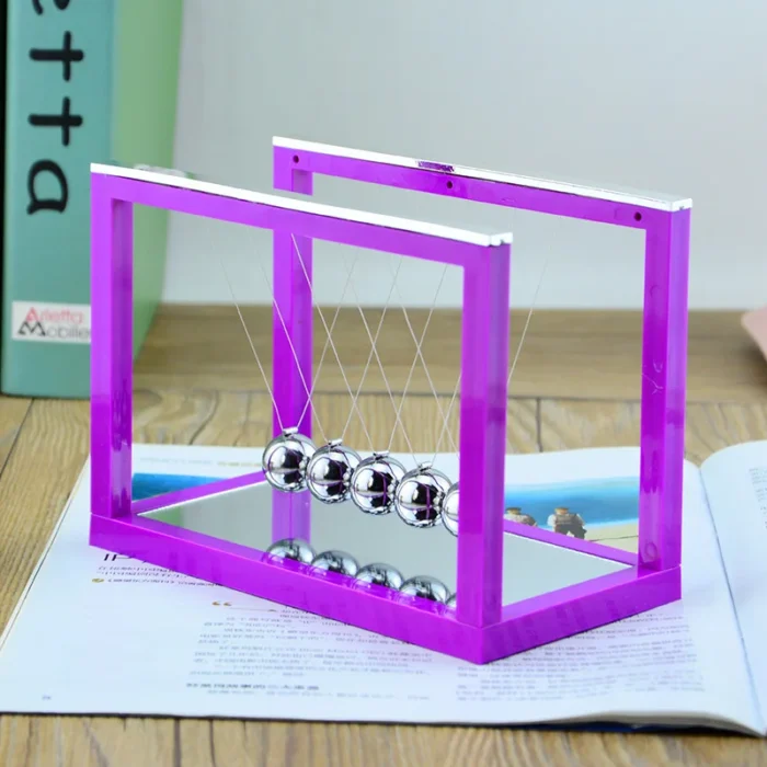 Pendule de newton violet avec miroir