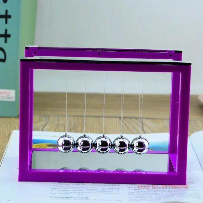 Pendule de newton violet avec miroir