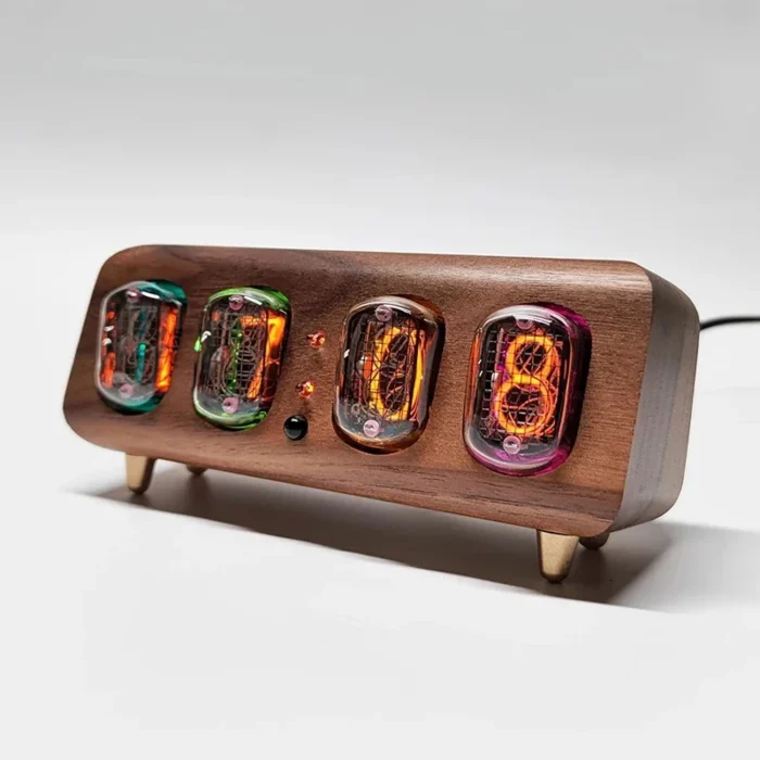 Horloge Nixie numérique en bois design rétro