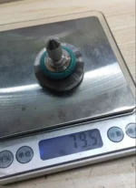 Toupie gyroscopique en acier tungstène torsadée à la main – Image 5