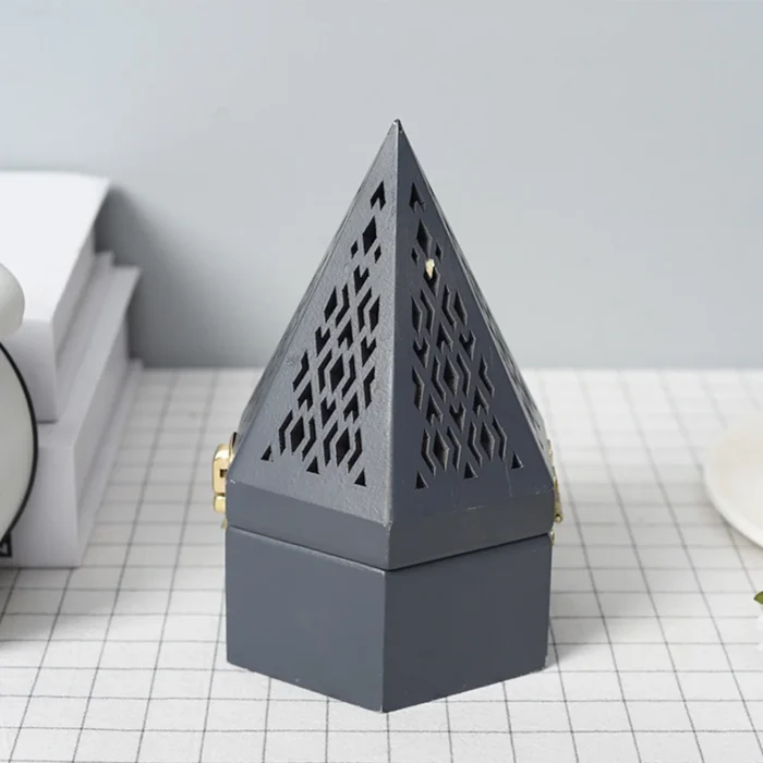 Brûleur d'encens vintage forme pyramide