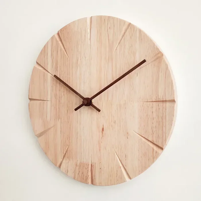 Horloge murale en bois de haute qualité