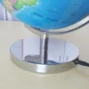 Globe terrestre avec support en métal – Image 5
