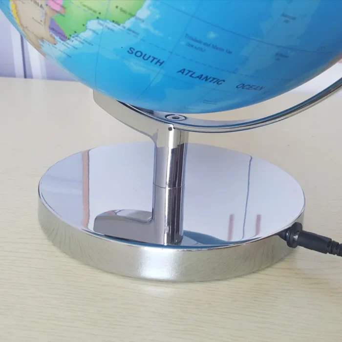 Globe terrestre avec support en métal