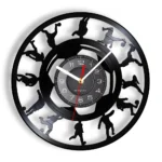 Horloge murale originale en vinyle football – Image 11