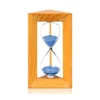 Sablier triangulaire en bois et verre – Image 6