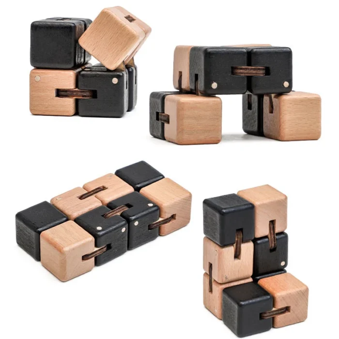 Cube infini en bois